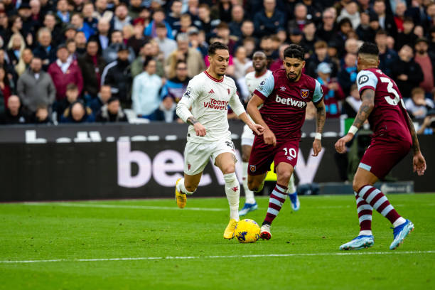 他在关键时 他在关键时